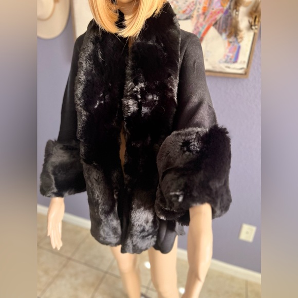Odiva Faux Fur Nitted Coat - Picture 3 of 5